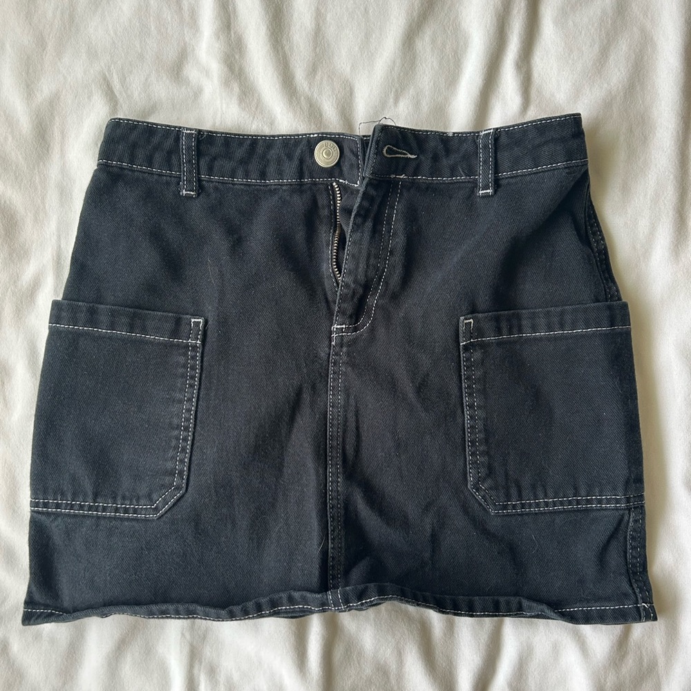 BDG mini skirt!